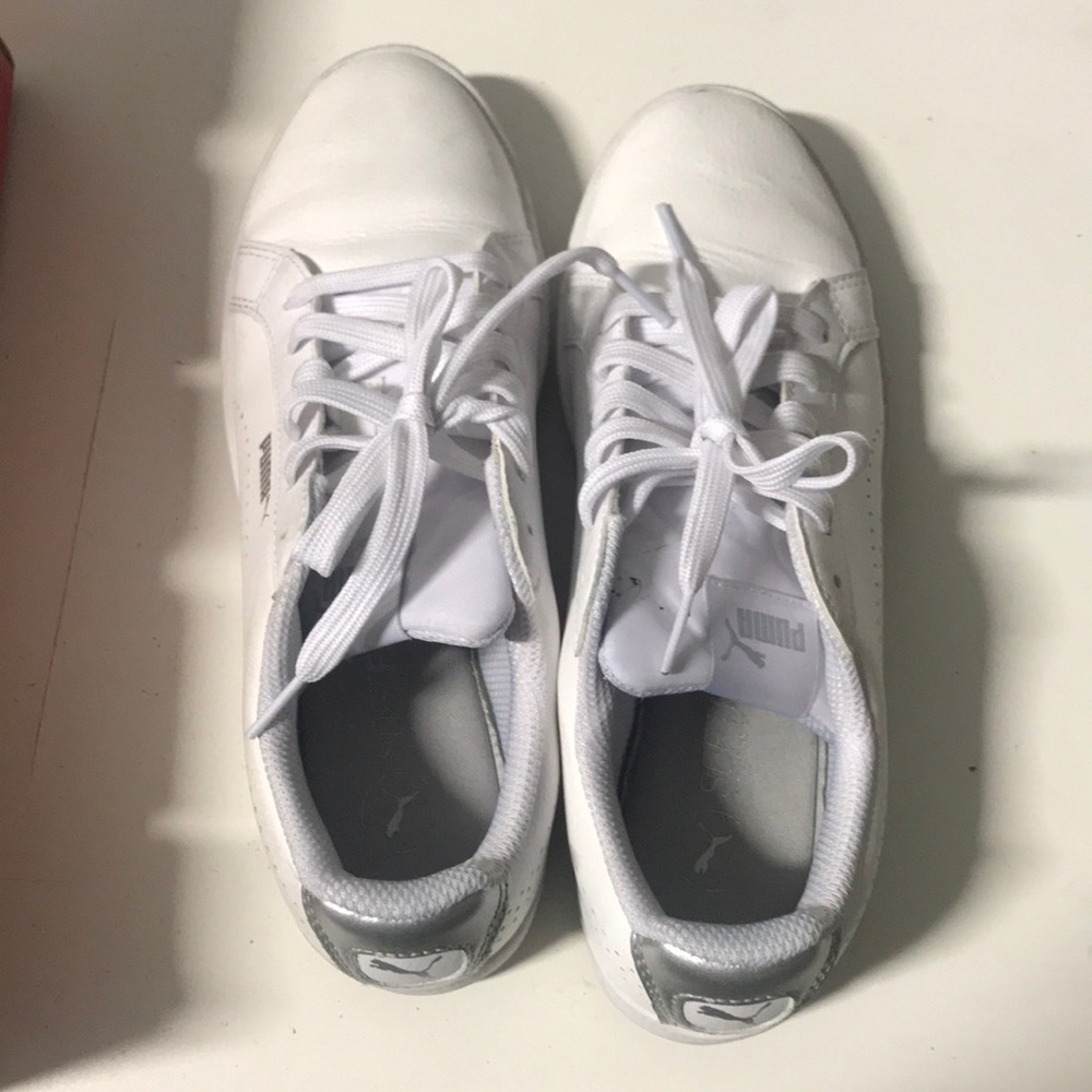 Puma smash women’s pert met